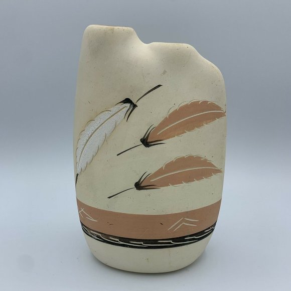Vintage 1951 White Clay 7.5" x 5" Art Feathers Signed Little Red Southwestern
